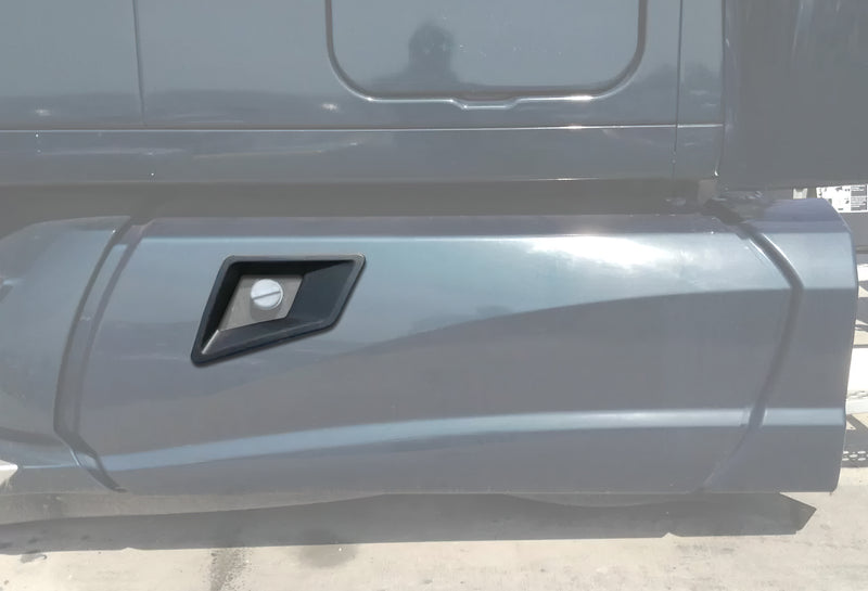 Def Filler Tank Bezel Driver Kenworth T680