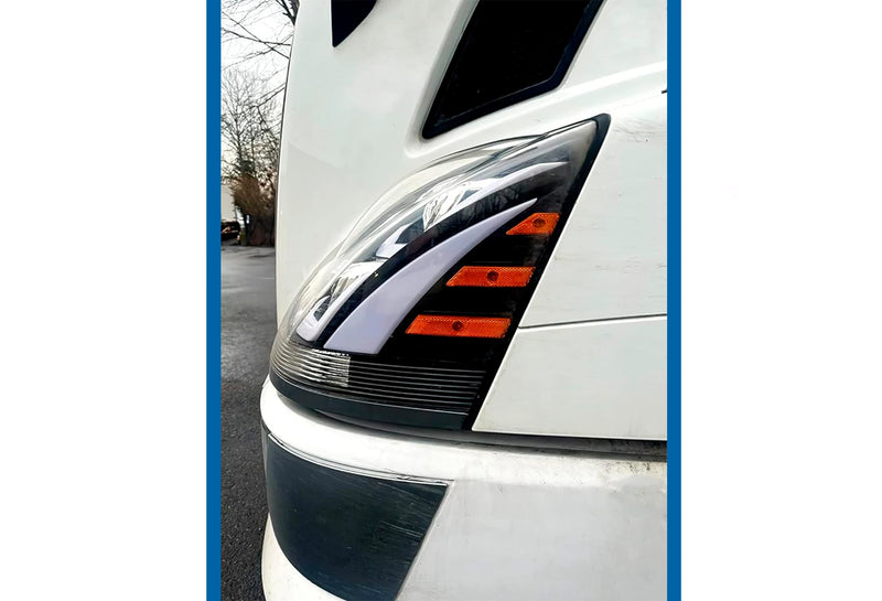 Headlights Set 2004-2017 Volvo VNL VNX VT