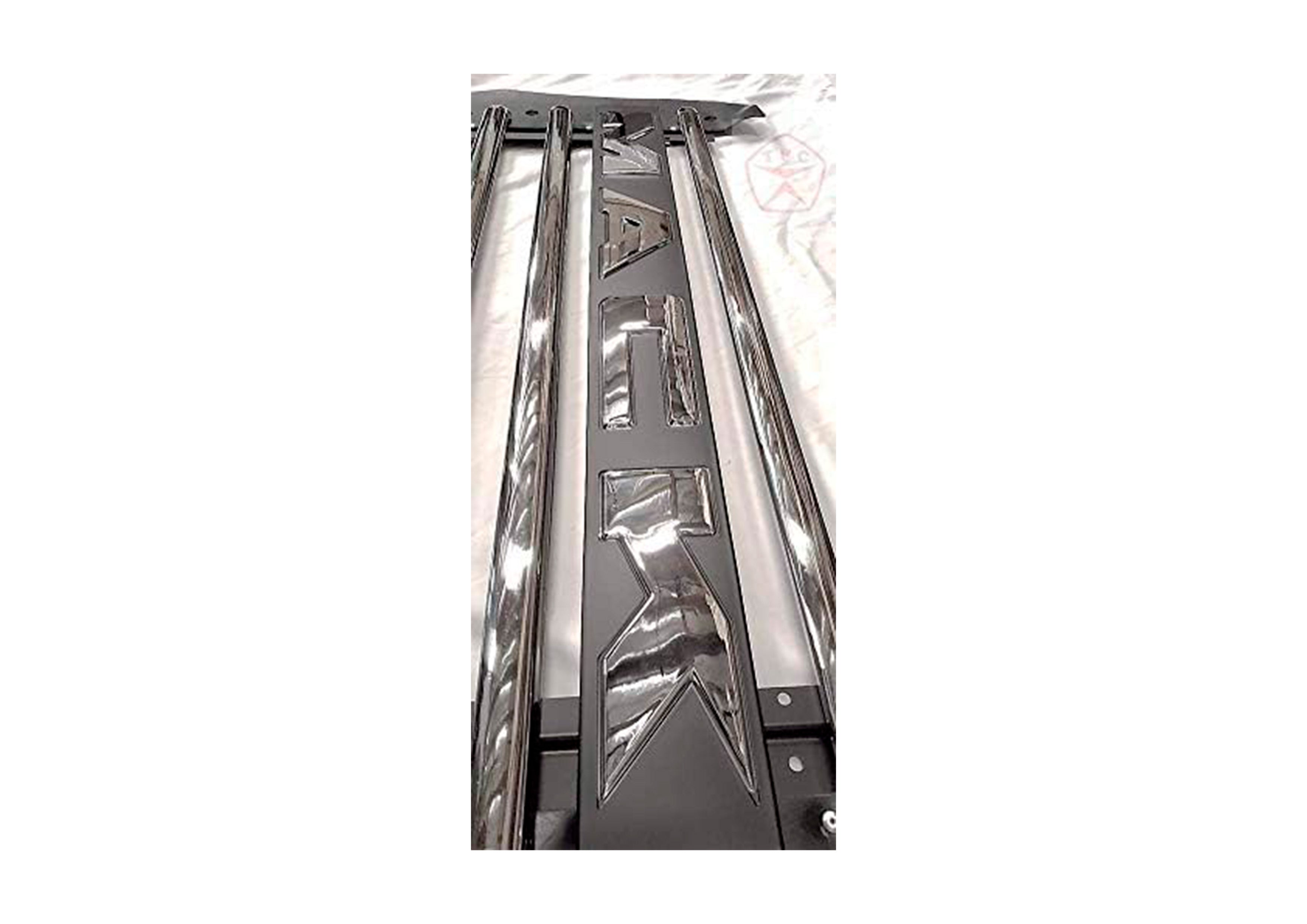 Chrome Metal Grille with Mack emblem Mack CV713 Granite T/A