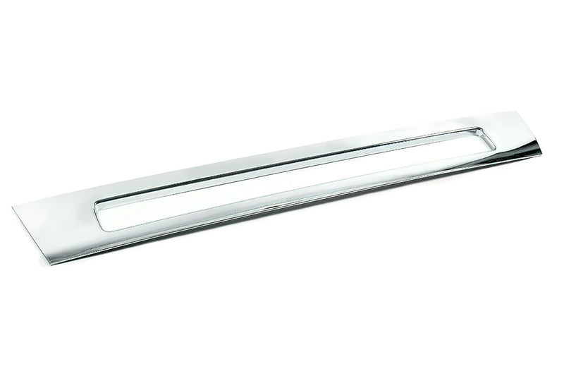 Center Middle Bumper Plastic w/ Chrome Trim &  Brackets 2016-2017 Volvo VNL