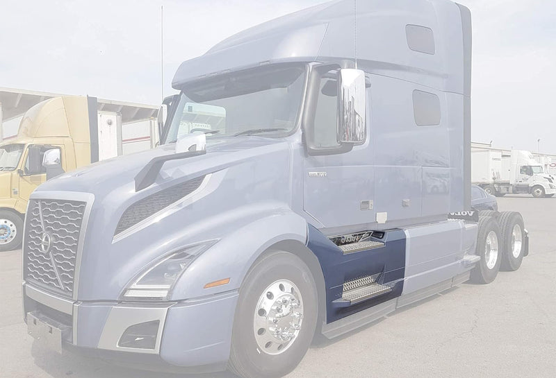 Fairing Panel Front w/ Steps Driver 2018+ Volvo VNL