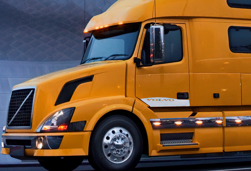 Bottom Door Plate Stainless Steel Set 1998-2019 Volvo VNL VN VNR