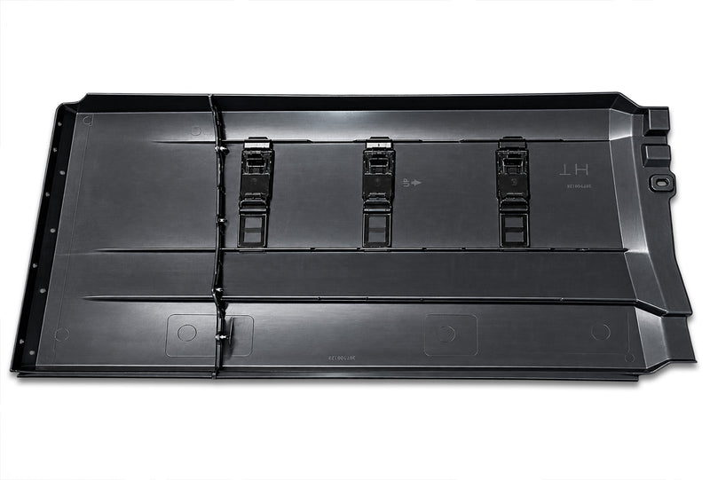 Complete Middle Side Fairing Panel Driver 2018-2024 Volvo VNL