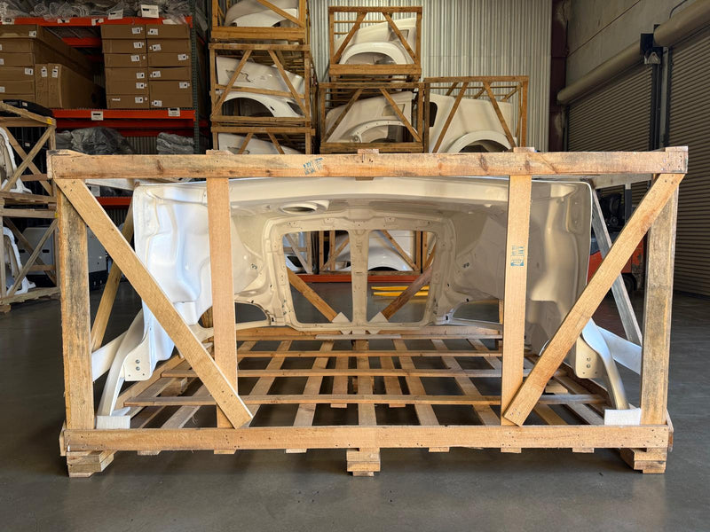 Hood Fiberglass 2013-2021 Kenworth T680
